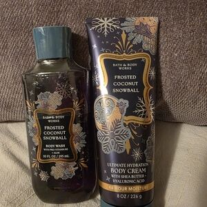 Bath & Body Works Frosted Coconut Snowball Body Wash & Cream